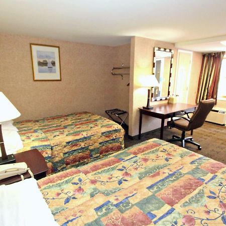 Knights Inn Pine Grove Pine Grove  Luaran gambar