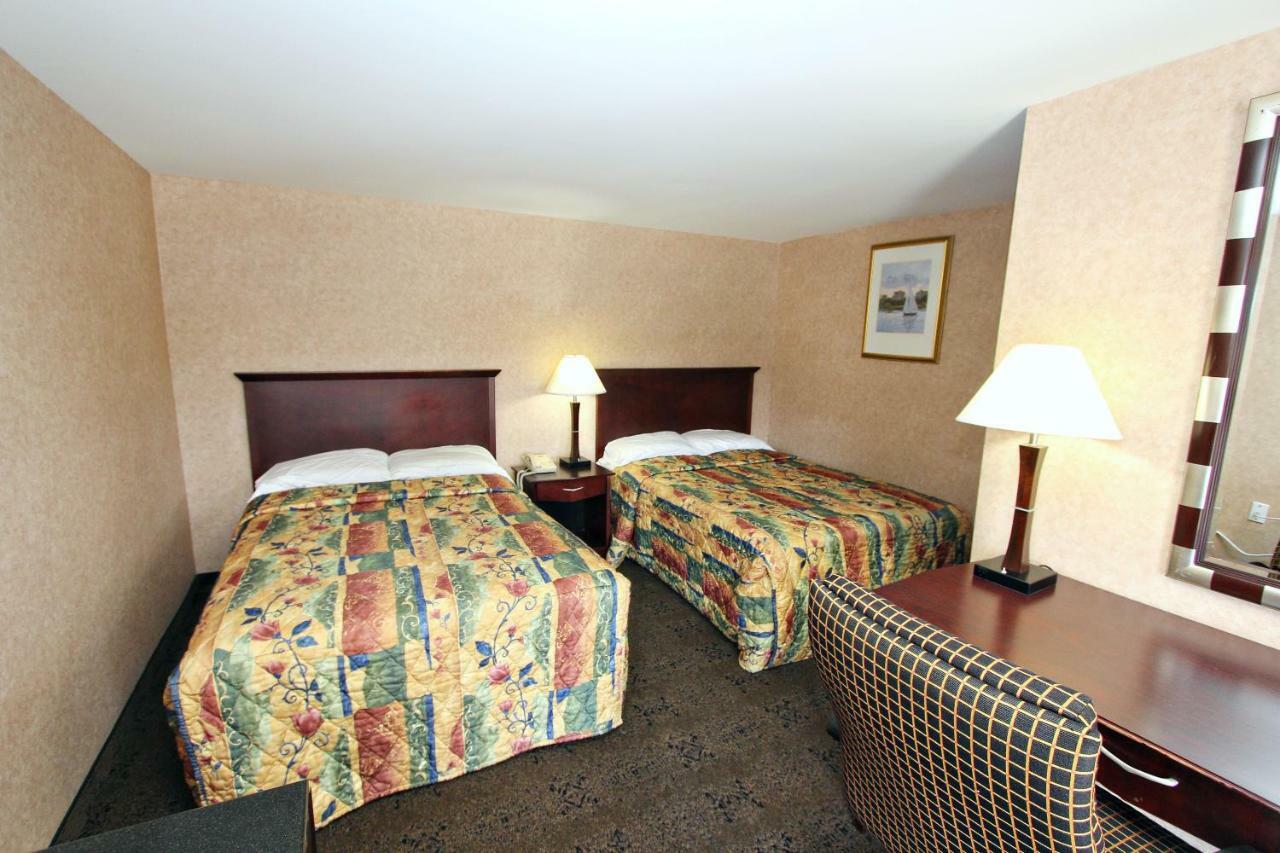 Knights Inn Pine Grove Pine Grove  Luaran gambar