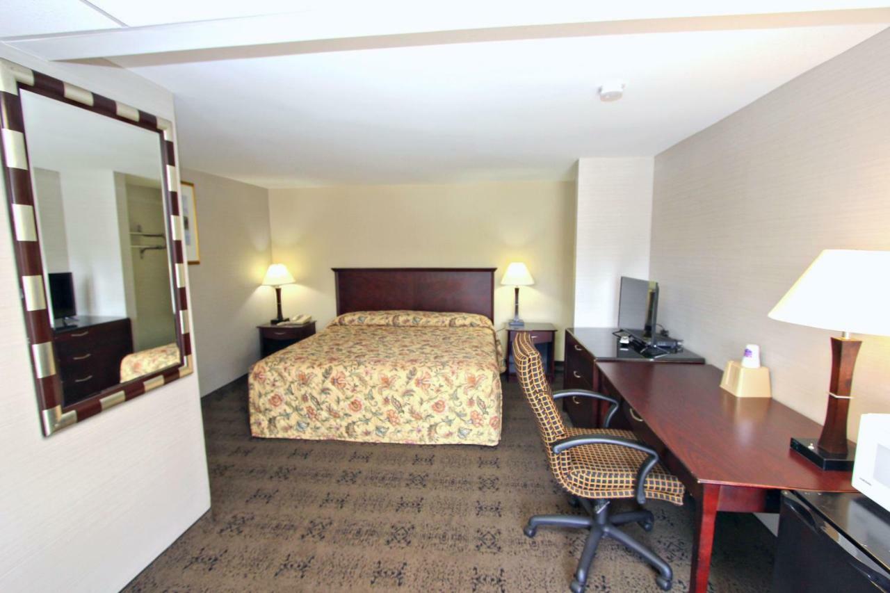 Knights Inn Pine Grove Pine Grove  Luaran gambar
